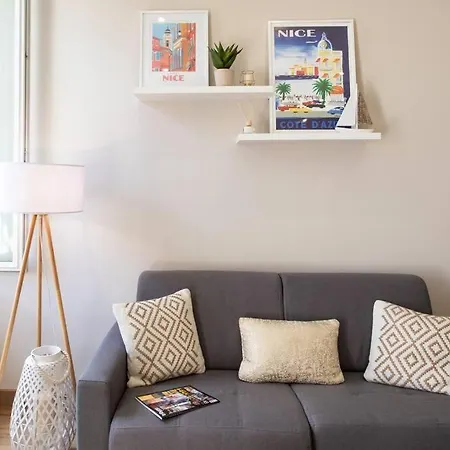 L19 1bdr Massena 2mins Sea/promenadeac/balcony Appartement *