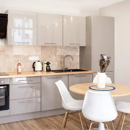 L19 1bdr Massena 2mins Sea/promenadeac/balcony Appartement Nice