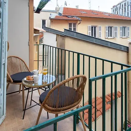L19 1bdr Massena 2mins Sea/promenadeac/balcony Appartement