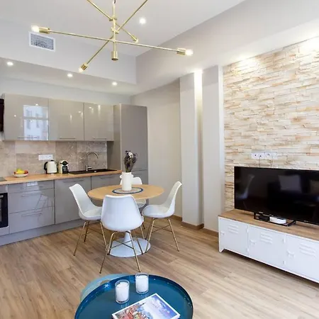 L19 1bdr Massena 2mins Sea/promenadeac/balcony Nice