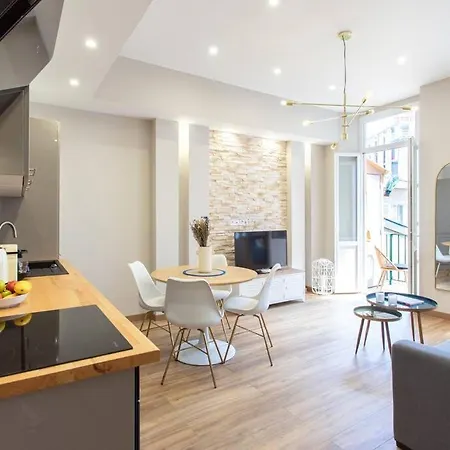 L19 1bdr Massena 2mins Sea/promenadeac/balcony Appartement Nice