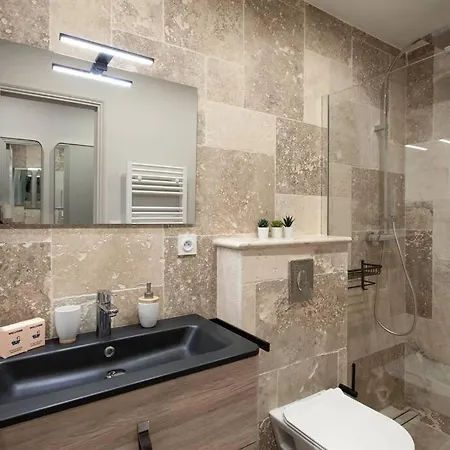 Appartement L19 1bdr Massena 2mins Sea/promenadeac/balcony *